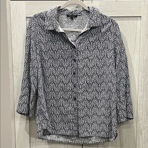 Anne Carson Linen Blend Navy and White Patterned Blouse